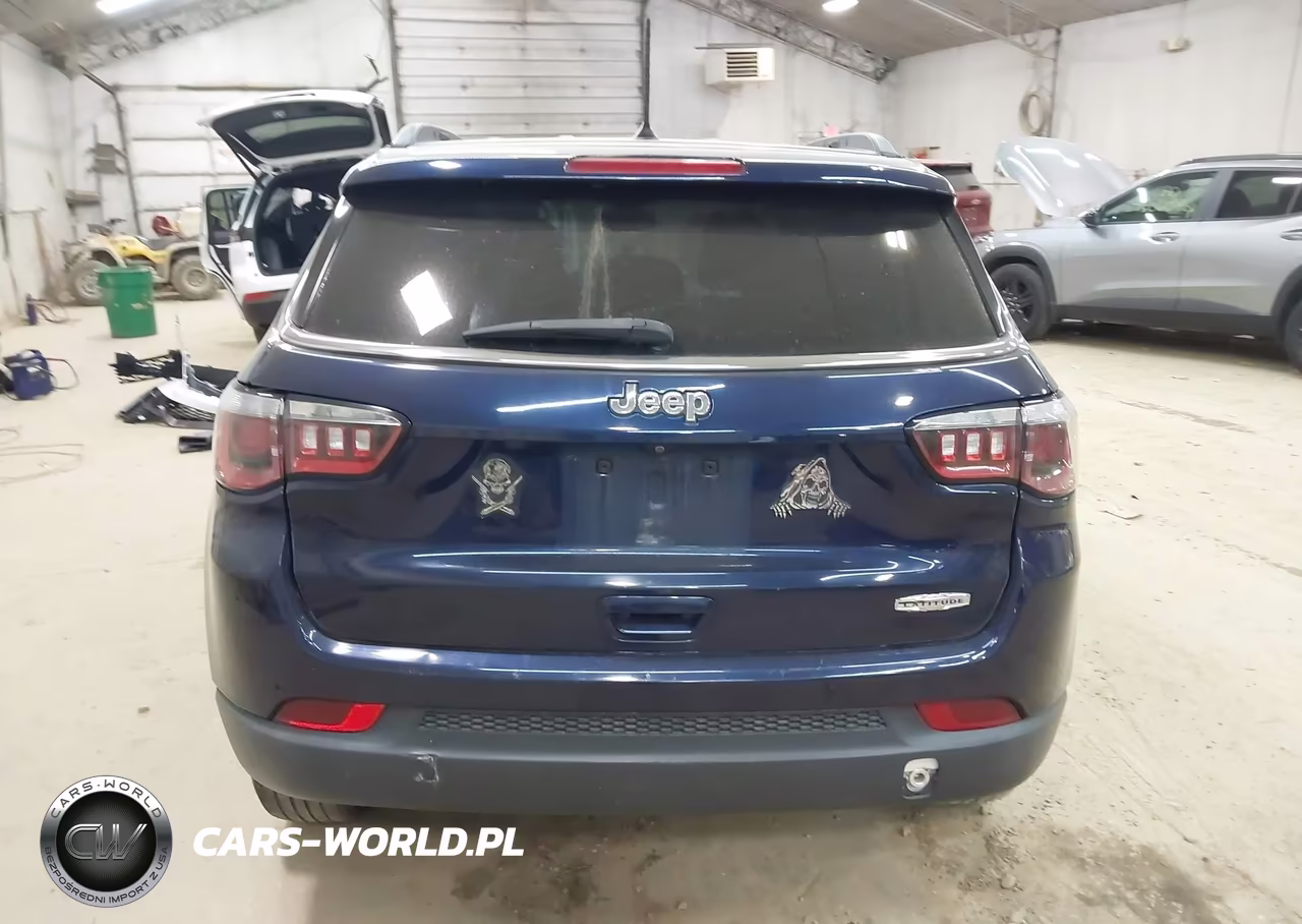 2018 Jeep Compass Latitude VIN:3C4NJCBB3JT193378 - 16