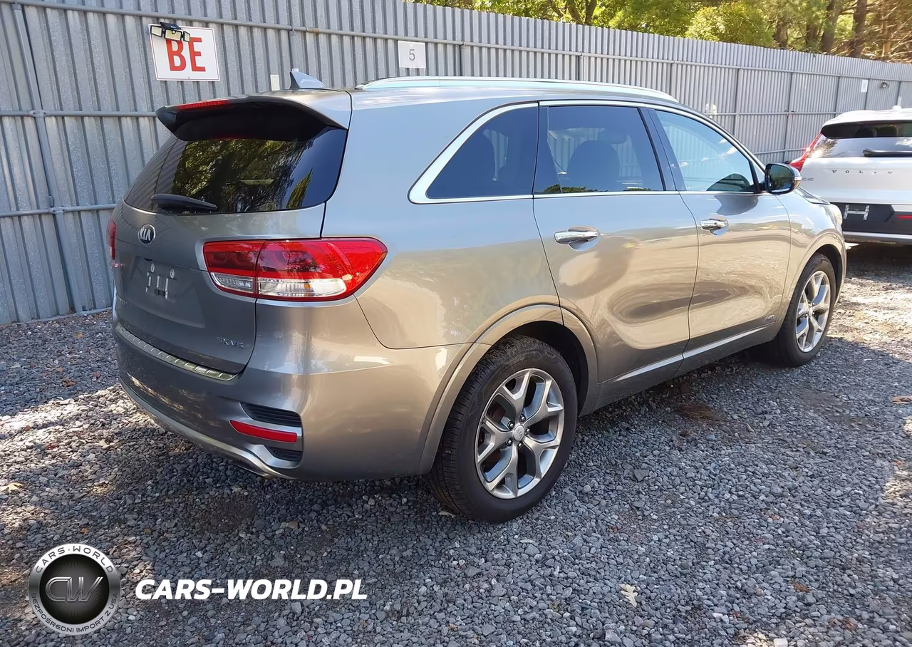 2018 Kia Sorento 3.3L Sx VIN:5XYPKDA51JG363980 - 4