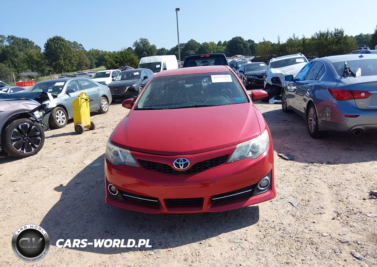2014 Toyota Camry Se VIN:4T1BF1FK2EU755250 - 13