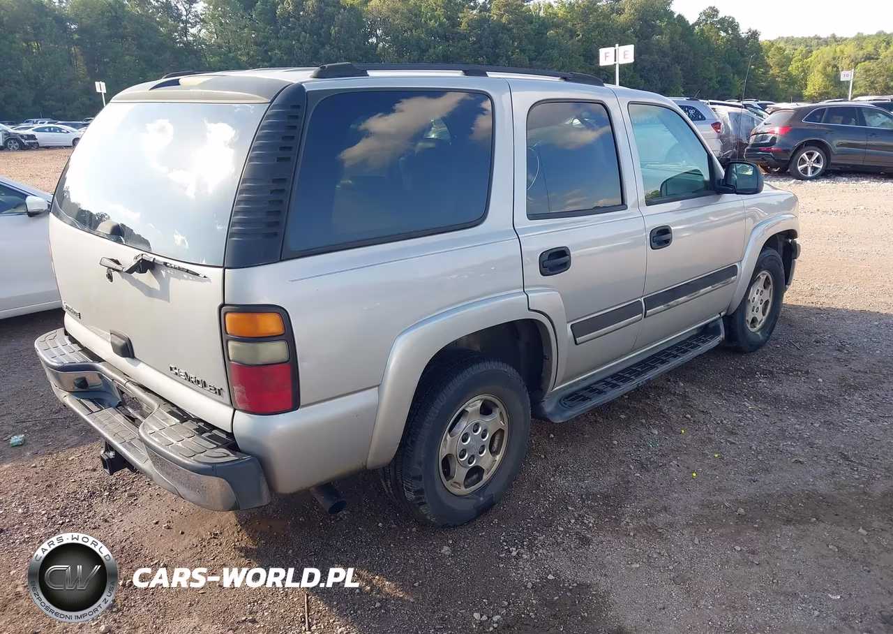 2005 Chevrolet Tahoe Ls VIN:1GNEC13T35R101634 - 4