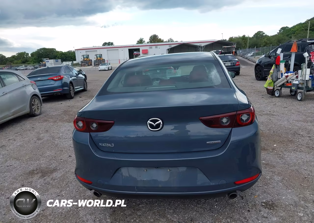 2022 Mazda Mazda3 Carbon Edition VIN:3MZBPACL6NM311983 - 16