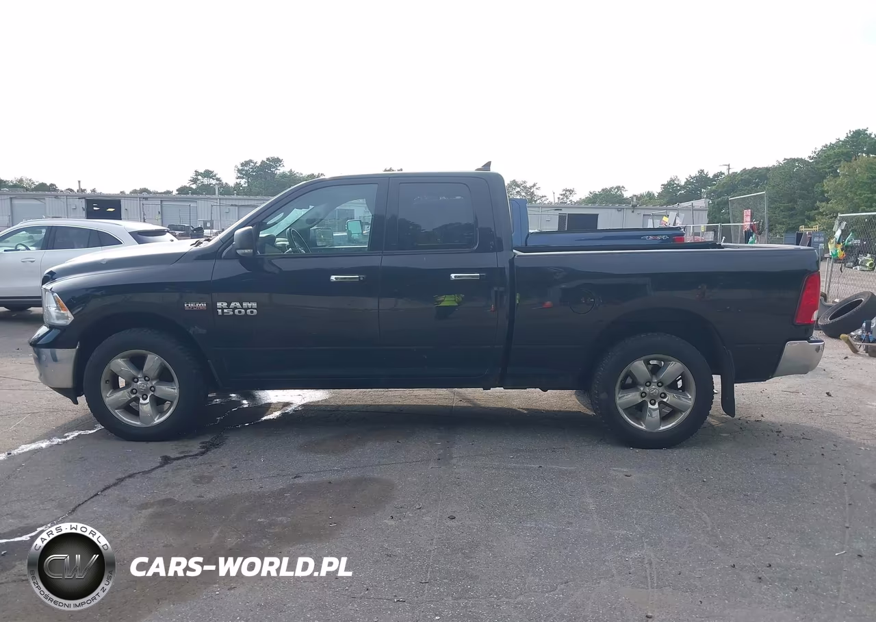 2015 Ram 1500 Big Horn VIN:1C6RR7GT4FS557942 - 14