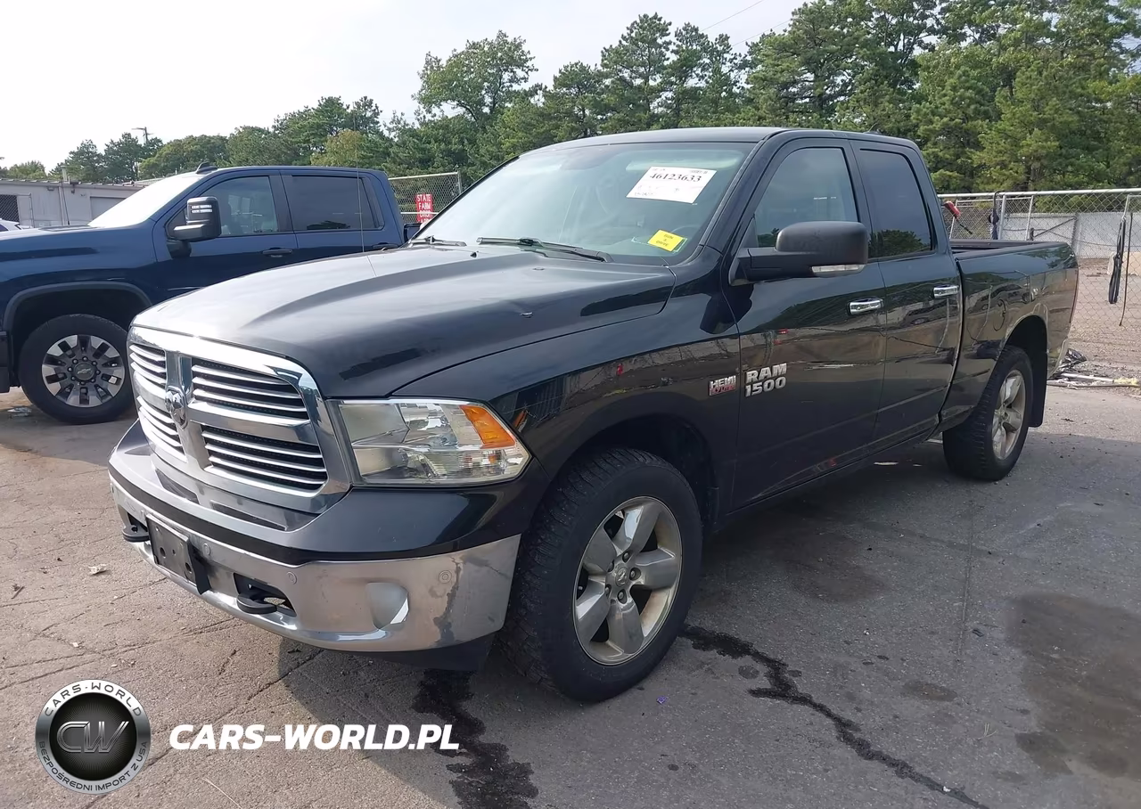 2015 Ram 1500 Big Horn VIN:1C6RR7GT4FS557942 - 2
