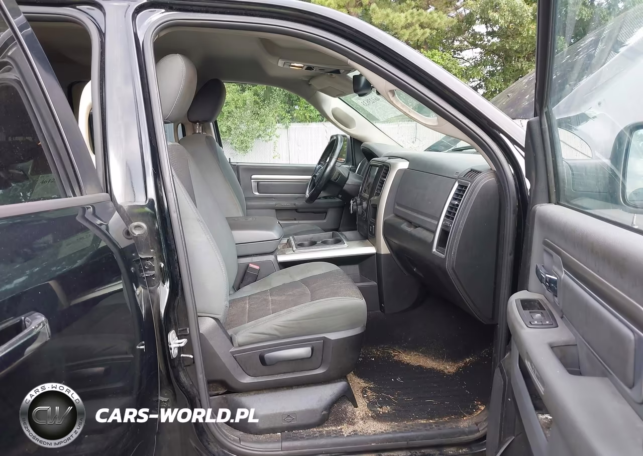 2015 Ram 1500 Big Horn VIN:1C6RR7GT4FS557942 - 5