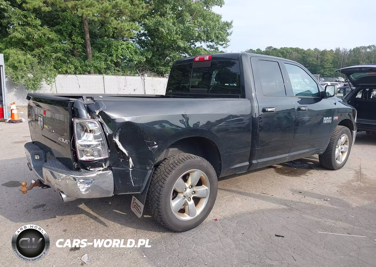 2015 Ram 1500 Big Horn VIN:1C6RR7GT4FS557942 - 6