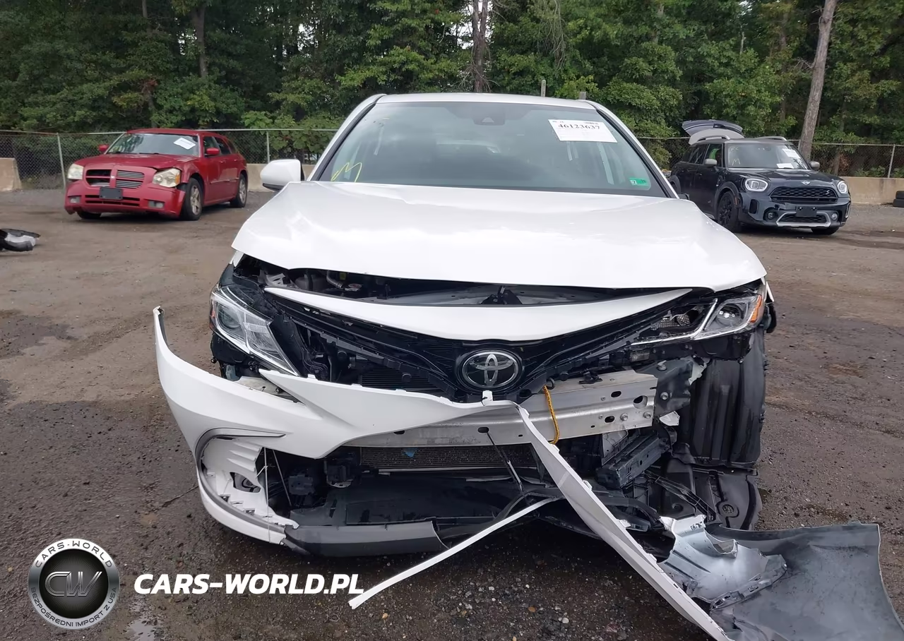 2024 Toyota Camry Le VIN:4T1C11AK8RU855658 - 12