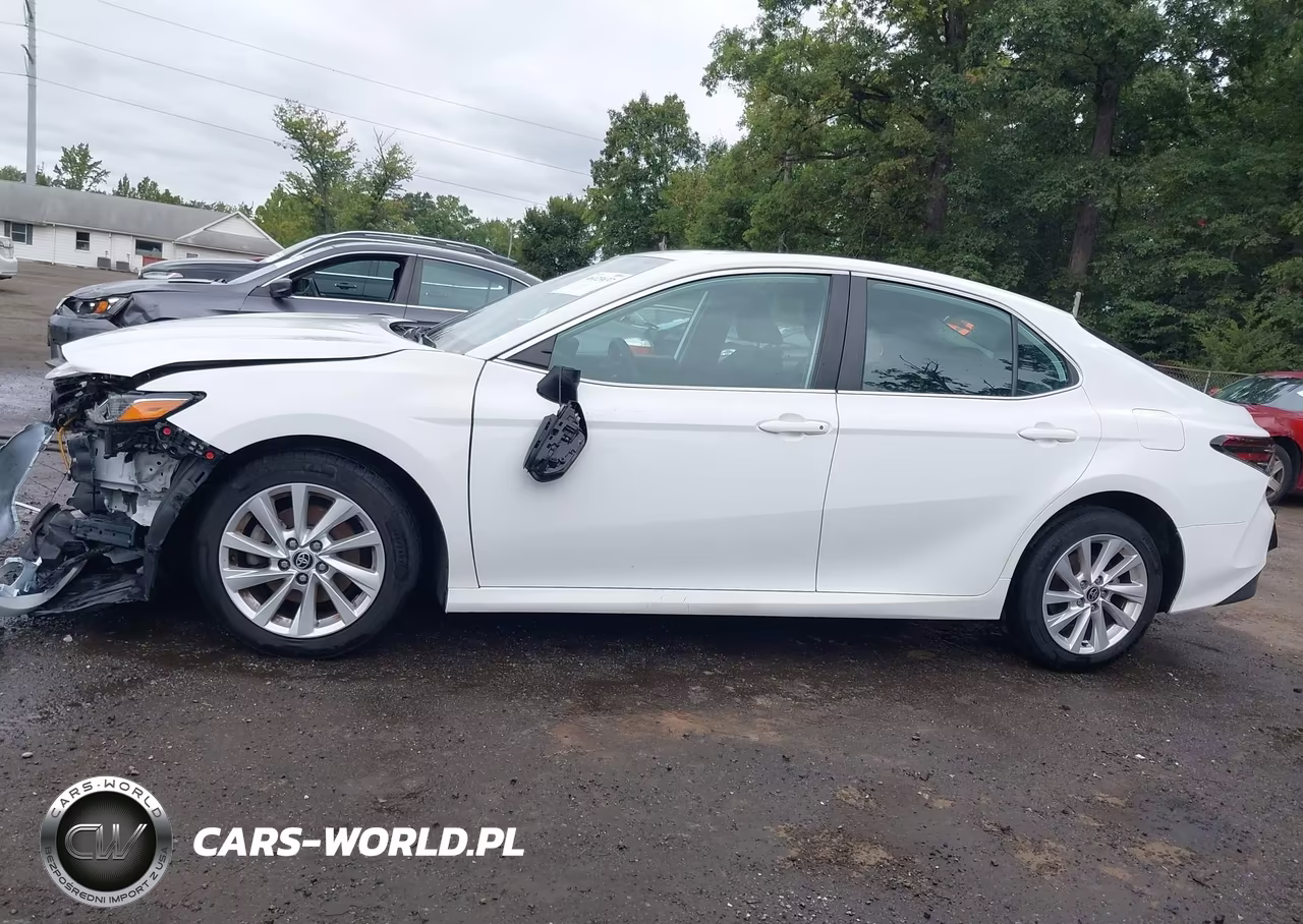 2024 Toyota Camry Le VIN:4T1C11AK8RU855658 - 14