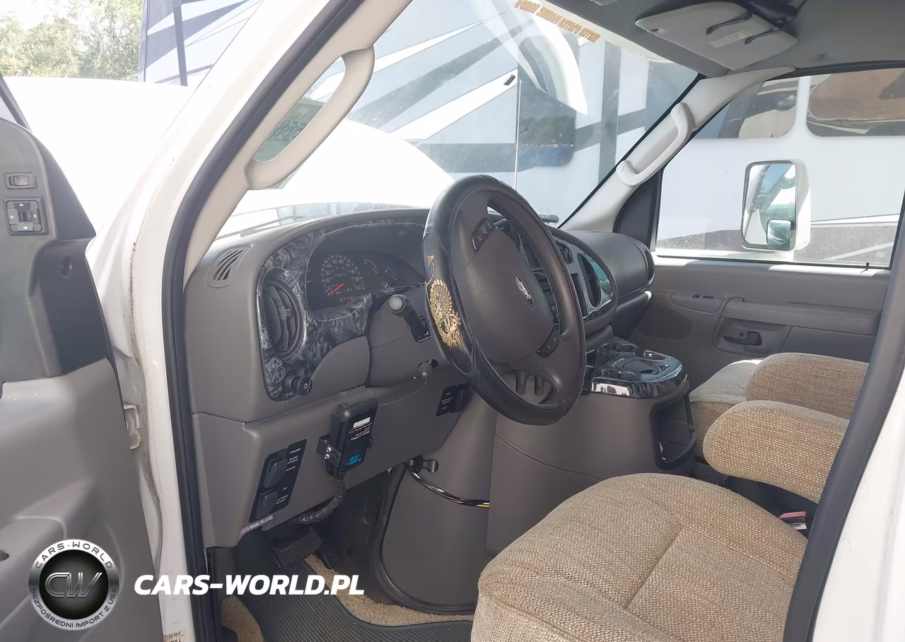 2003 Ford E-450 Cutaway VIN:1FDXE45S03HB78705 - 7