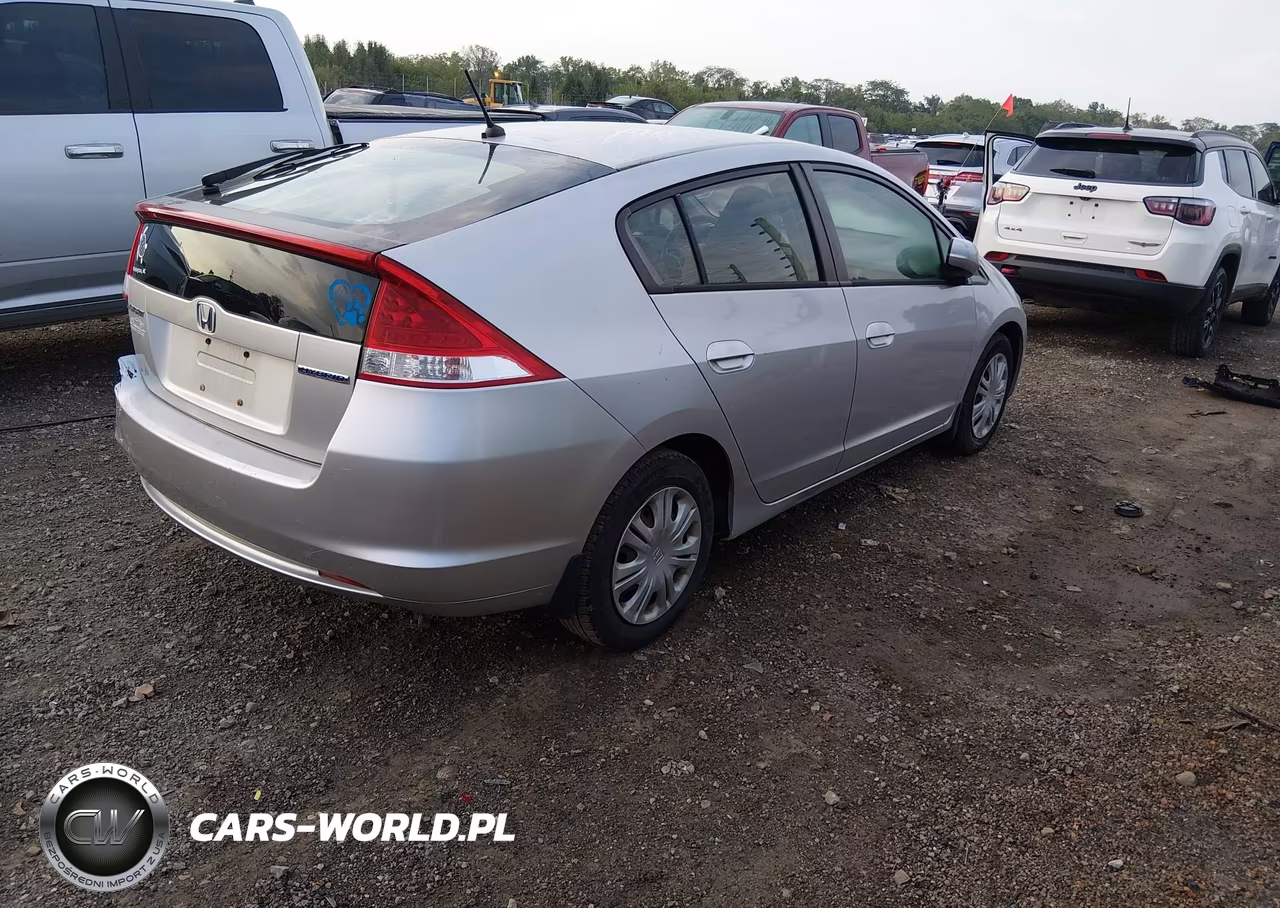 2010 Honda Insight Lx VIN:JHMZE2H55AS037425 - 4