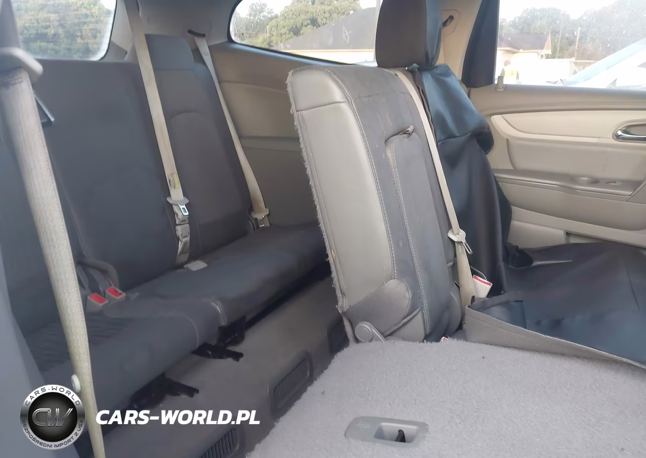 2017 Chevrolet Traverse Ls VIN:1GNKRFKD0HJ100372 - 8
