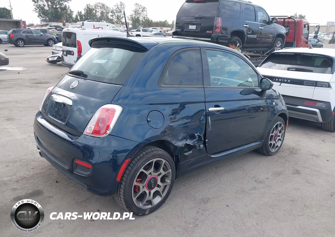 2015 Fiat 500 Sport VIN:3C3CFFBR4FT624796 - 4