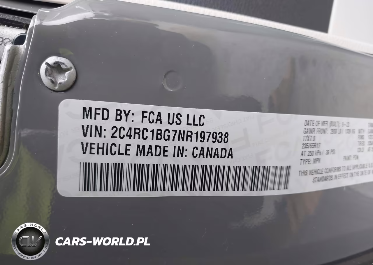 2022 Chrysler Pacifica Touring L VIN:2C4RC1BG7NR197938 - 9