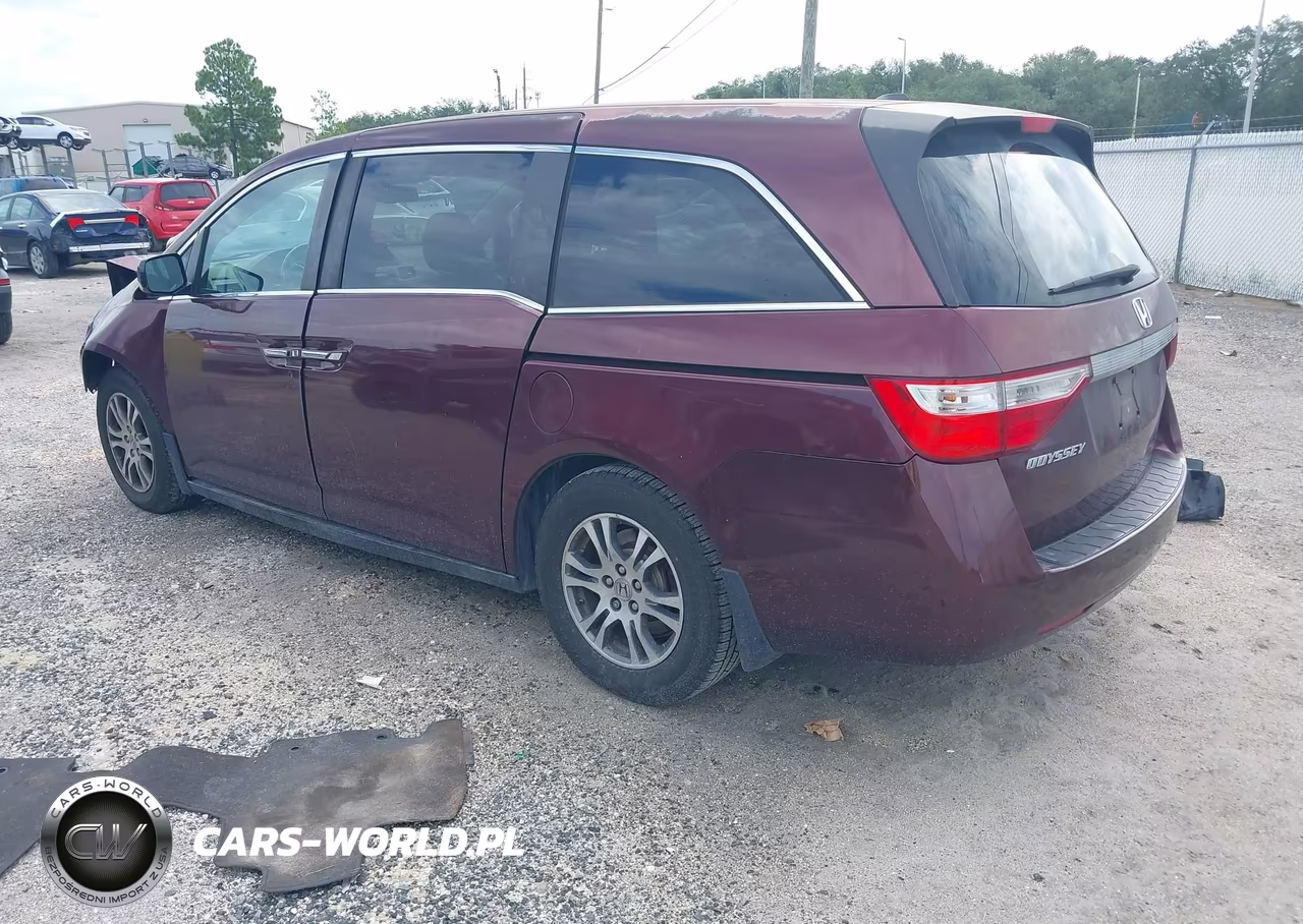 2013 Honda Odyssey Ex-L VIN:5FNRL5H68DB050379 - 3