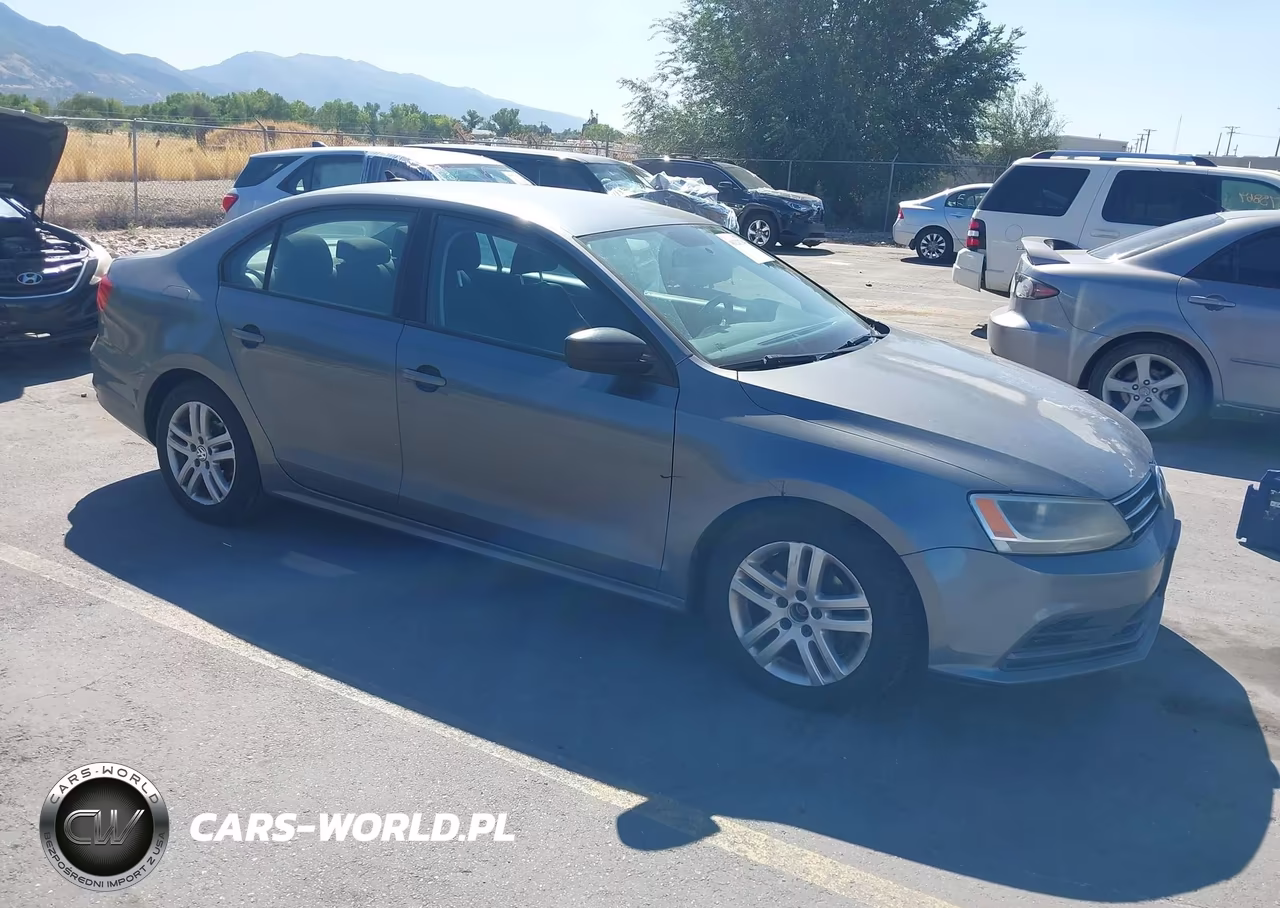 2015 Volkswagen Jetta 2.0L S – zdjęcie 1 z 11