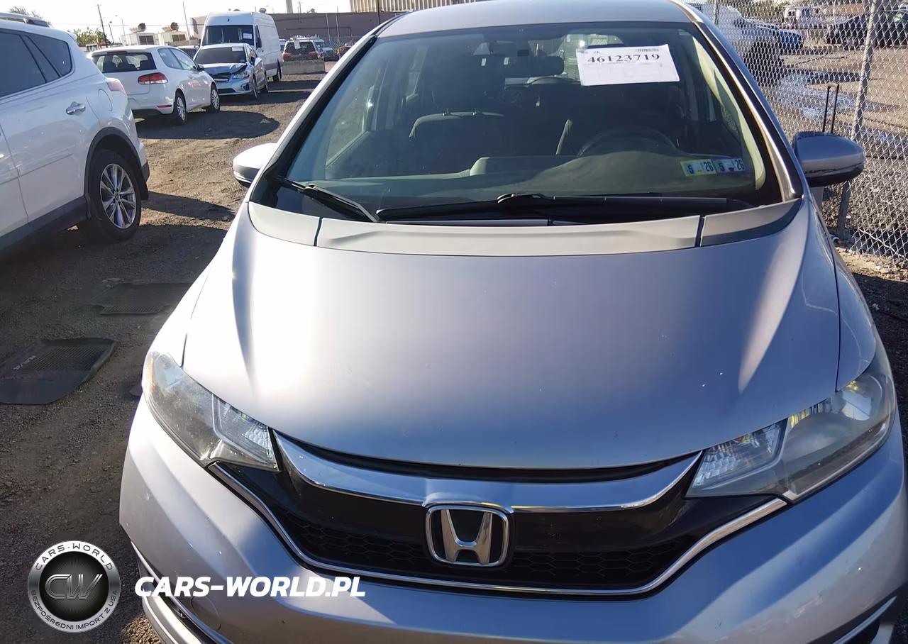 2018 Honda Fit Sport VIN:3HGGK5H64JM723669 - 6