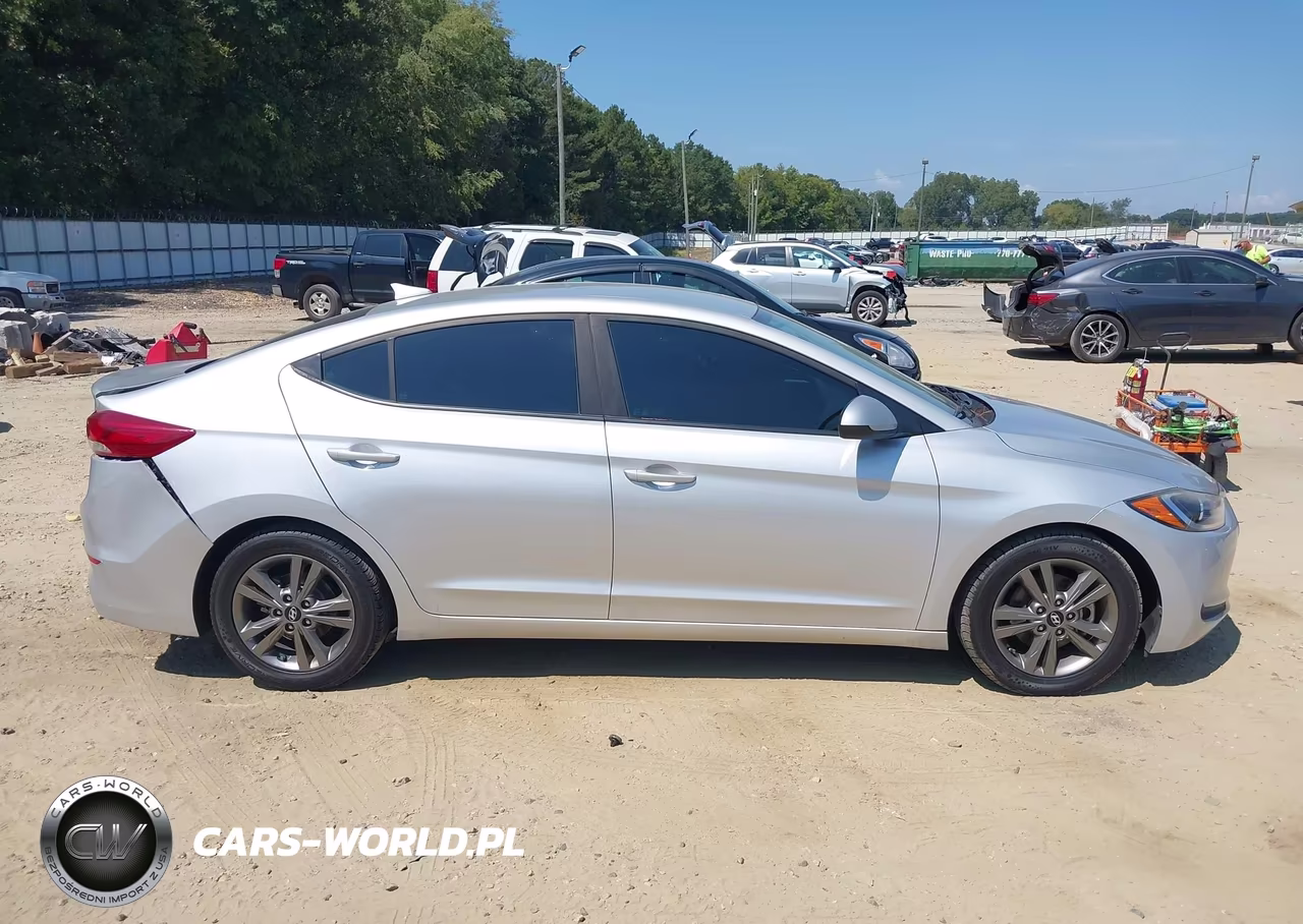2018 Hyundai Elantra Sel VIN:5NPD84LF8JH330331 - 14