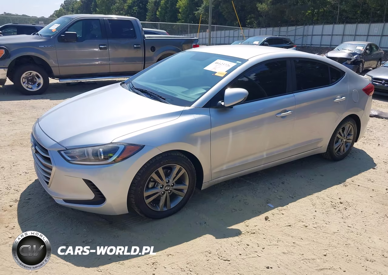 2018 Hyundai Elantra Sel VIN:5NPD84LF8JH330331 - 2