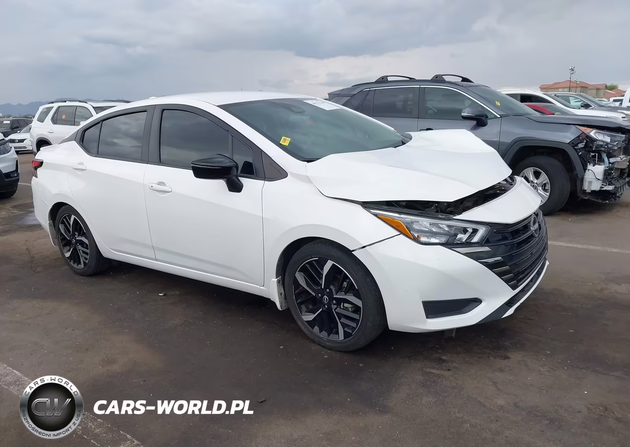 2024 Nissan Versa 1.6 Sr