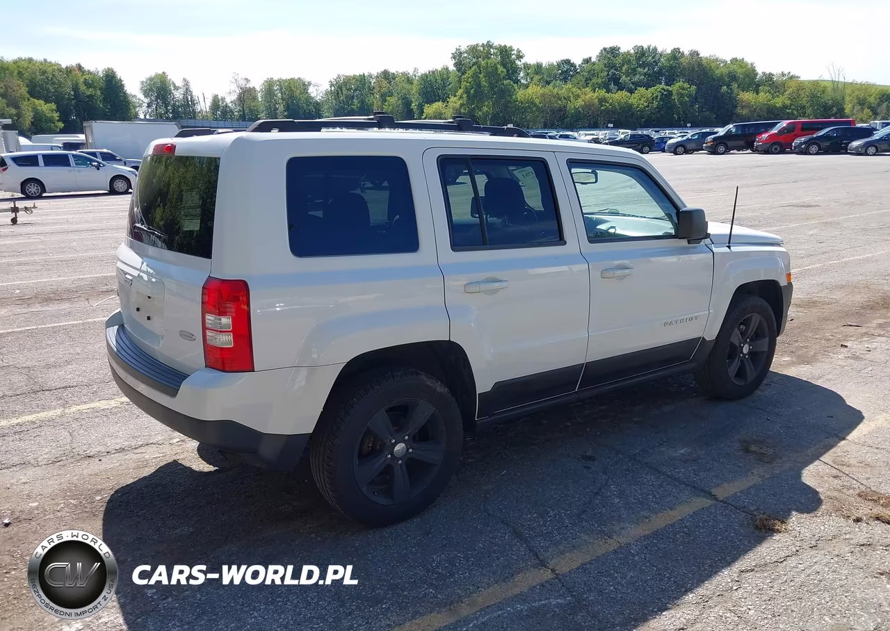 2011 Jeep Patriot Sport VIN:1J4NF1GB8BD131782 - 4
