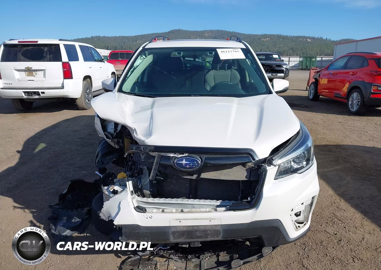 2020 Subaru Forester Sport VIN:JF2SKARC1LH458160 - 13
