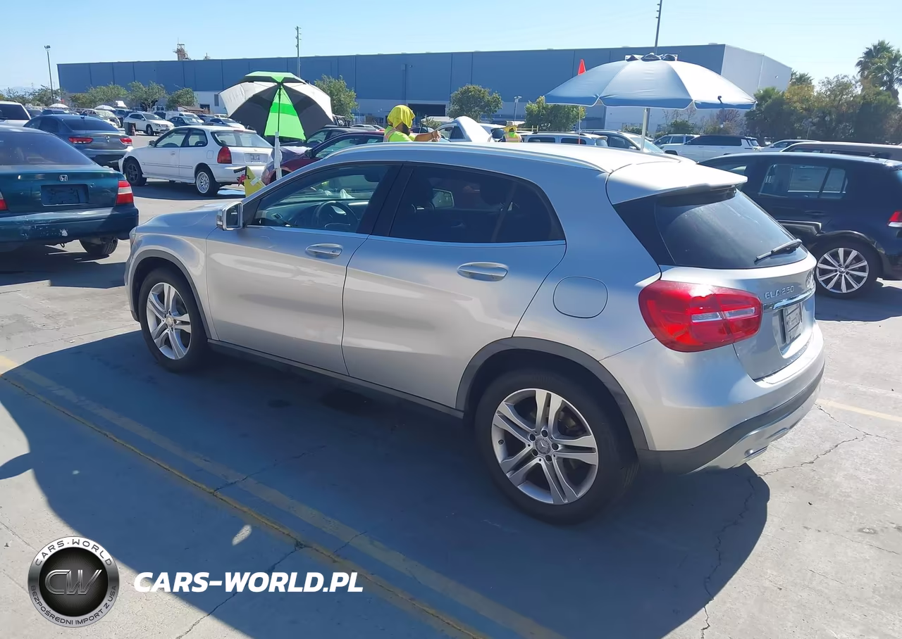 2015 Mercedes-Benz Gla 250 4Matic VIN:WDCTG4GB8FJ092205 - 3