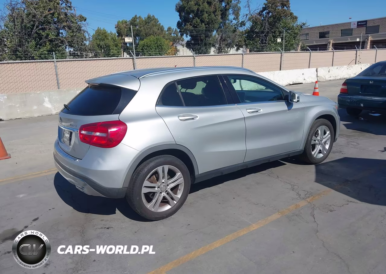 2015 Mercedes-Benz Gla 250 4Matic VIN:WDCTG4GB8FJ092205 - 4