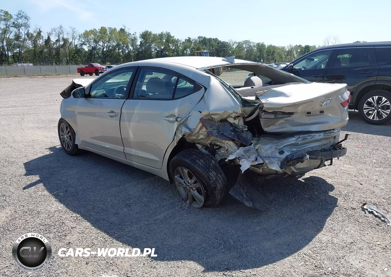 2017 Hyundai Elantra Se VIN:5NPD84LF5HH158186 - 3