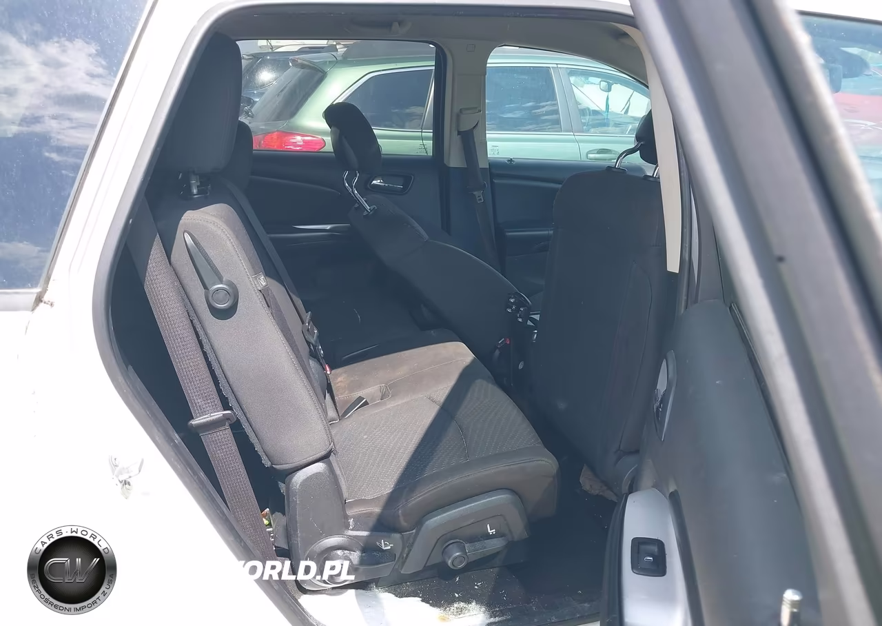 2018 Dodge Journey Se VIN:3C4PDCAB1JT511838 - 8