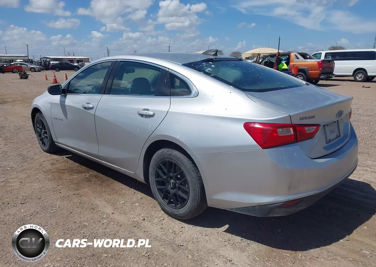 2016 Chevrolet Malibu Ls VIN:1G1ZB5ST8GF338462 - 3