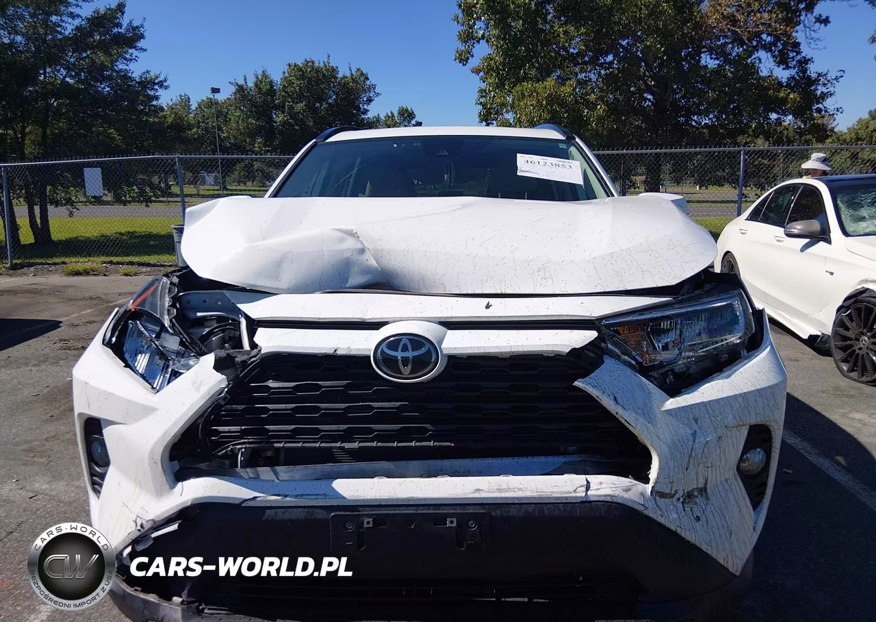 2021 Toyota Rav4 Xle VIN:2T3P1RFV7MC195973 - 12