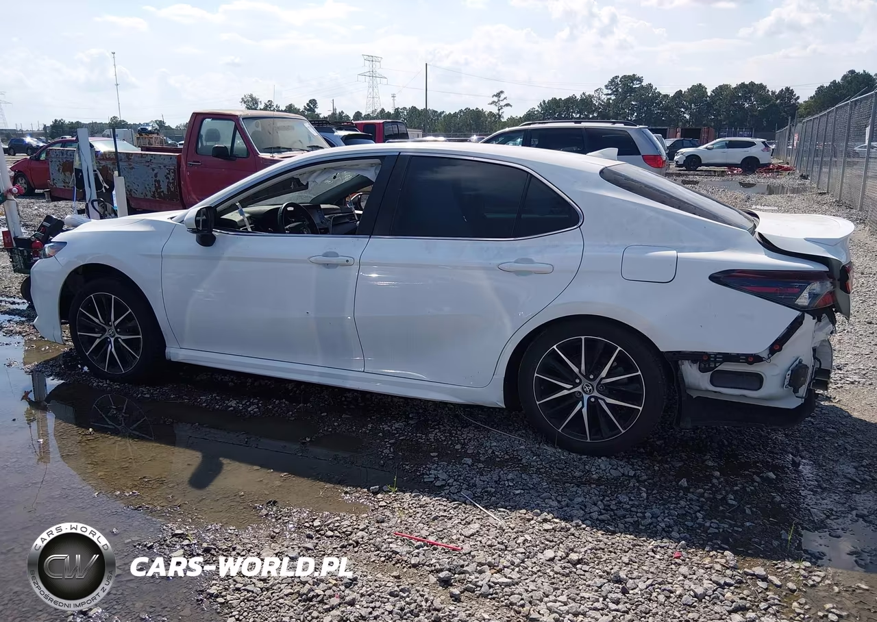 2022 Toyota Camry Se VIN:4T1T11AK2NU638374 - 13