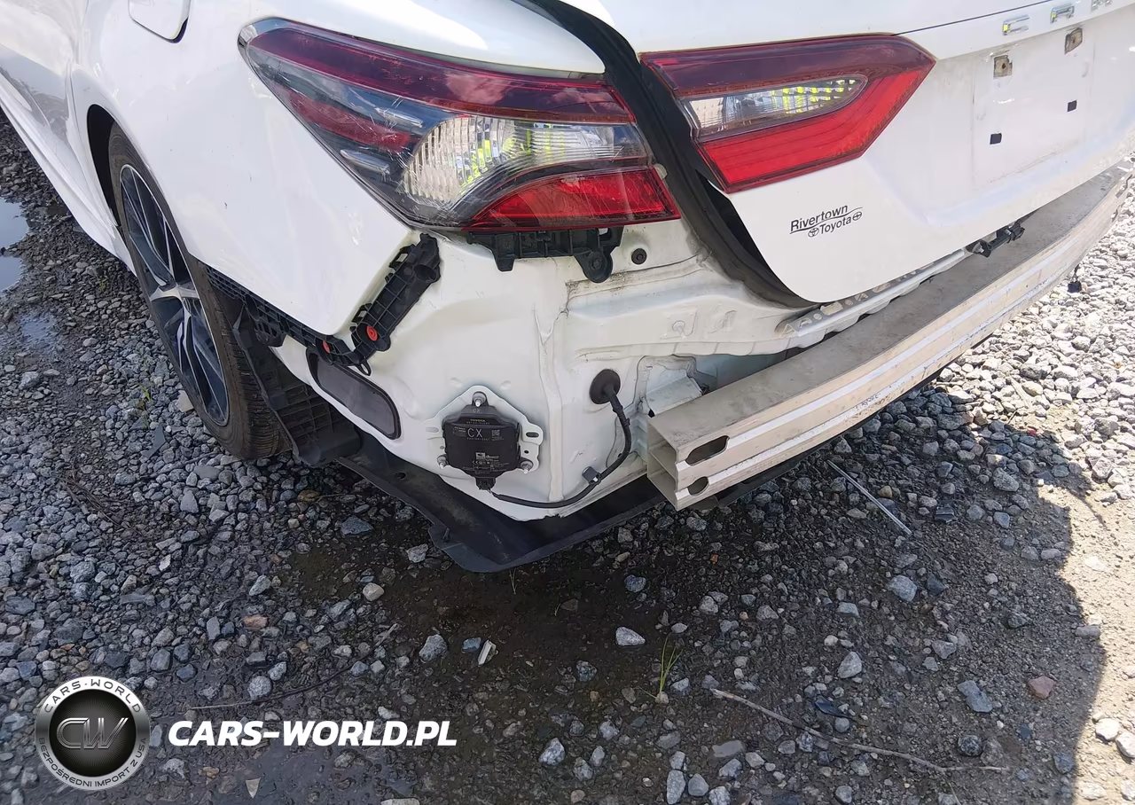2022 Toyota Camry Se VIN:4T1T11AK2NU638374 - 18