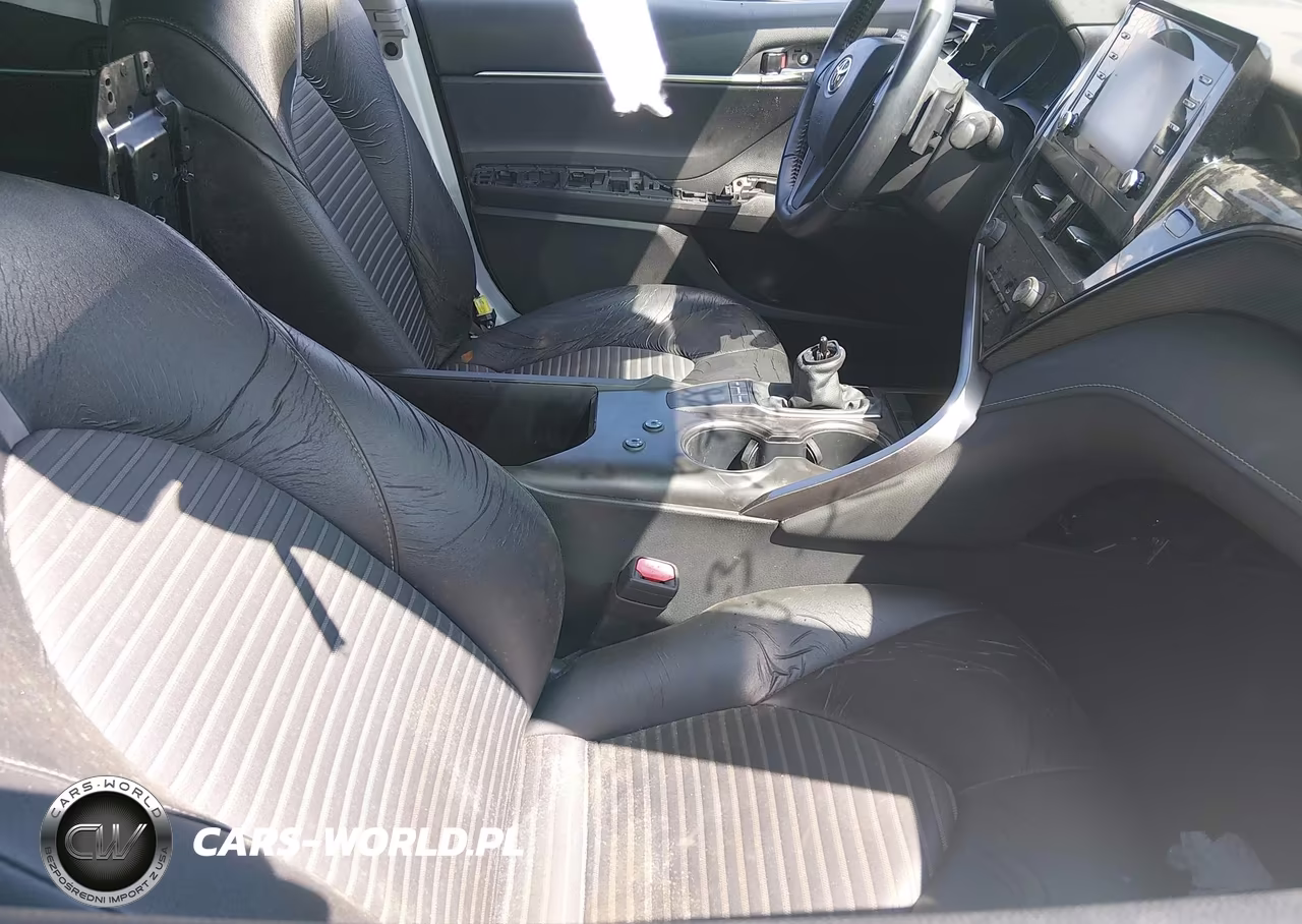 2022 Toyota Camry Se VIN:4T1T11AK2NU638374 - 5