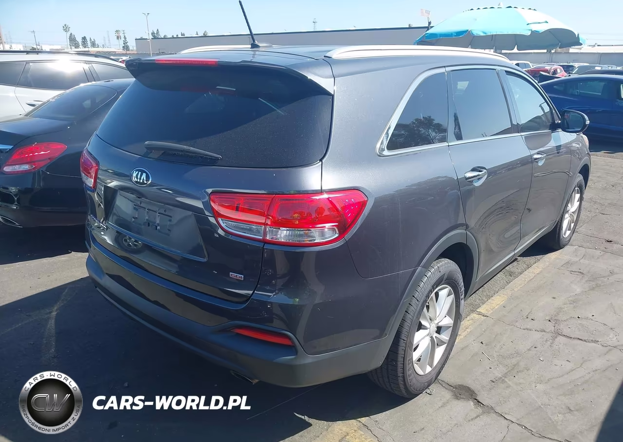 2016 Kia Sorento 2.4L Lx VIN:5XYPG4A32GG179253 - 4