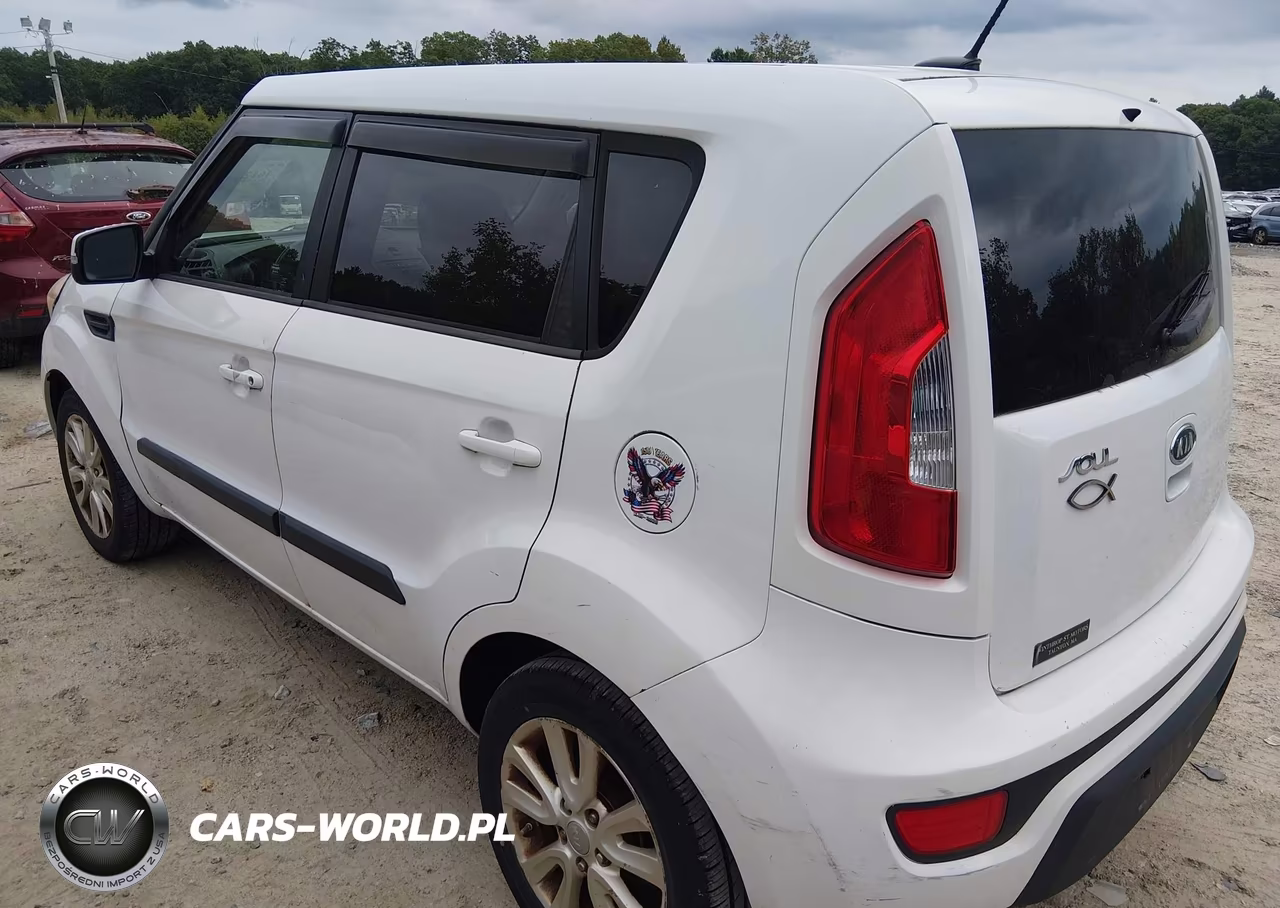 2012 Kia Soul + VIN:KNDJT2A65C7387134 - 3