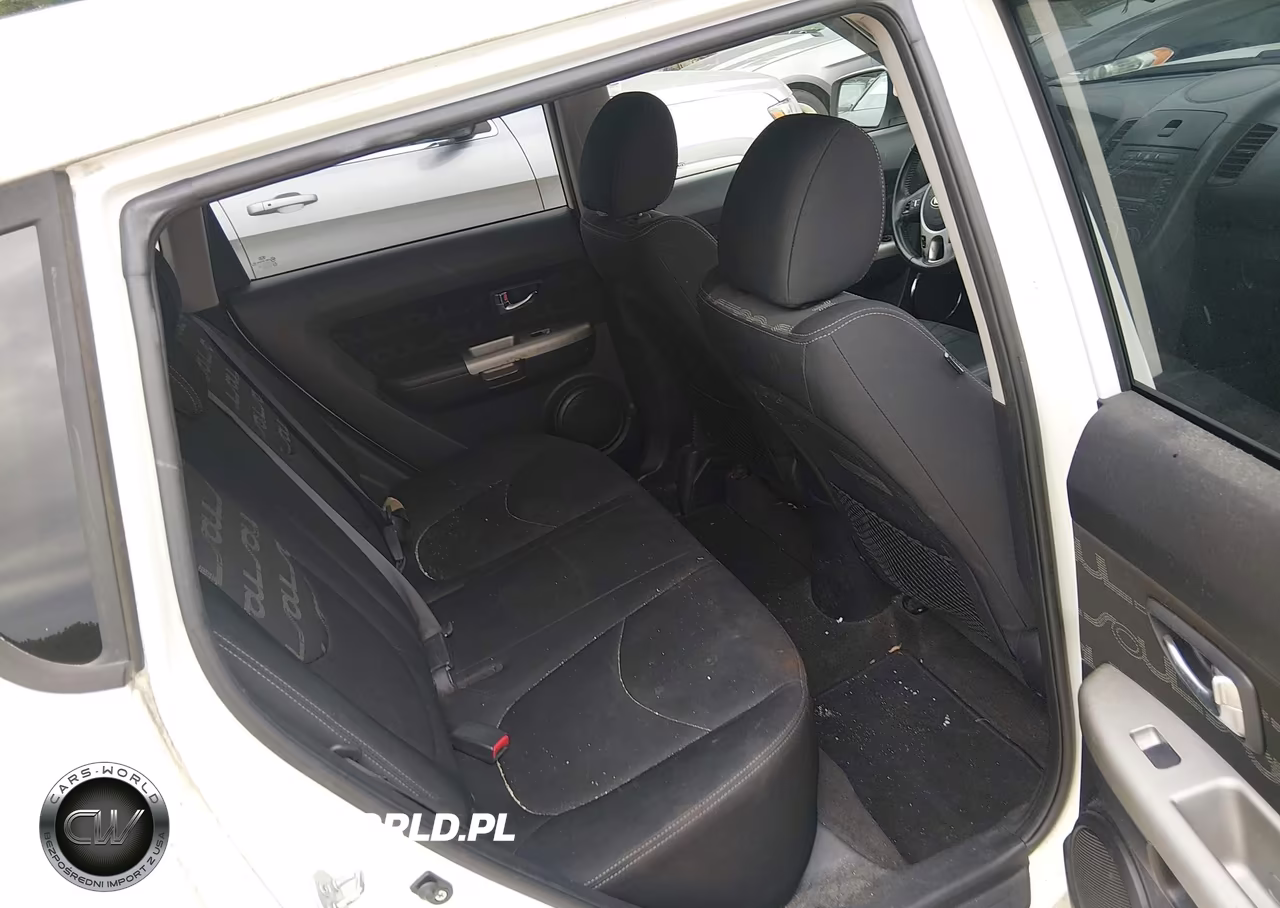 2012 Kia Soul + VIN:KNDJT2A65C7387134 - 8