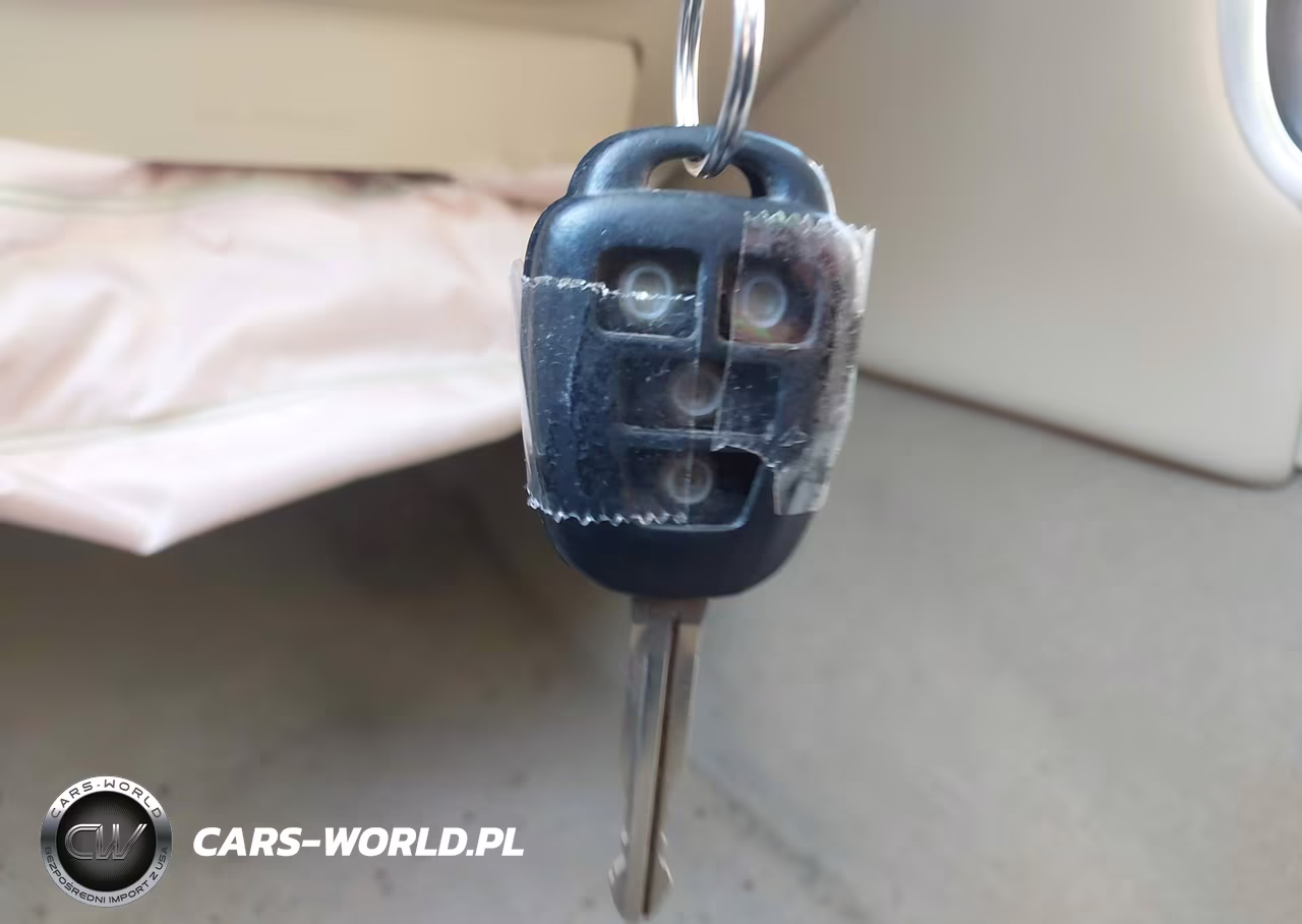 2017 Toyota Camry Le VIN:4T1BF1FKXHU431998 - 11