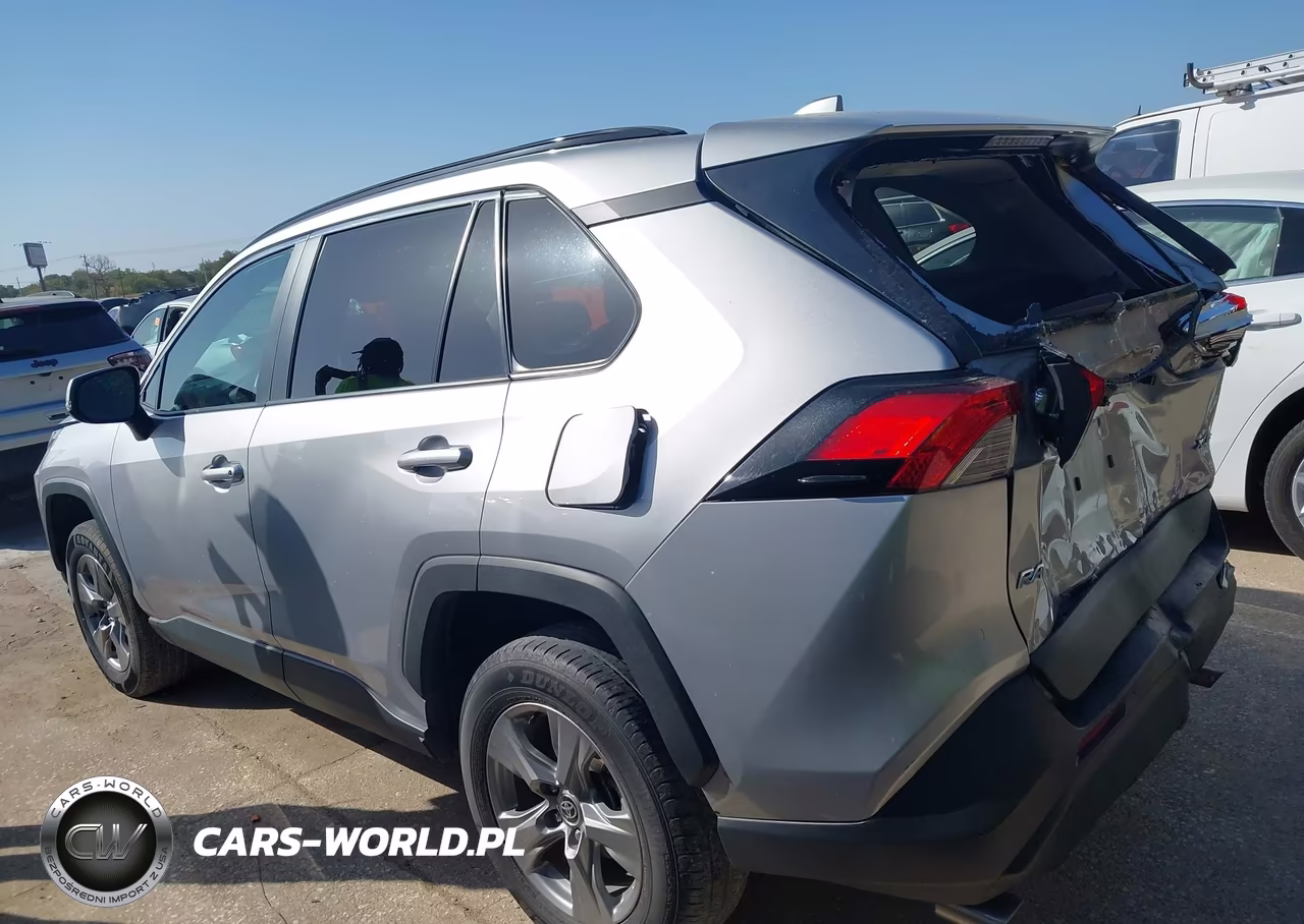 2024 Toyota Rav4 Xle VIN:2T3W1RFV5RC280619 - 14