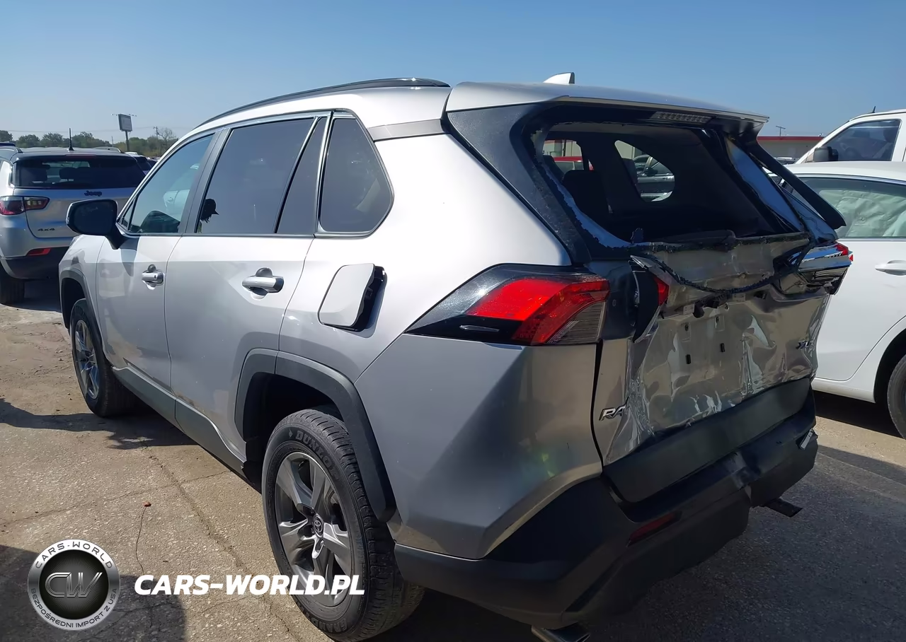 2024 Toyota Rav4 Xle VIN:2T3W1RFV5RC280619 - 3