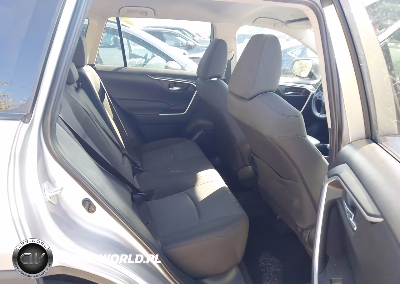 2024 Toyota Rav4 Xle VIN:2T3W1RFV5RC280619 - 8