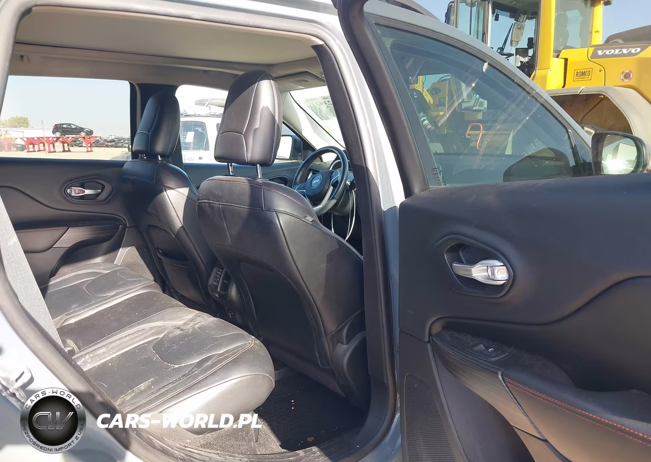 2014 Jeep Cherokee VIN:1C4PJMBS7EW197495 - 8