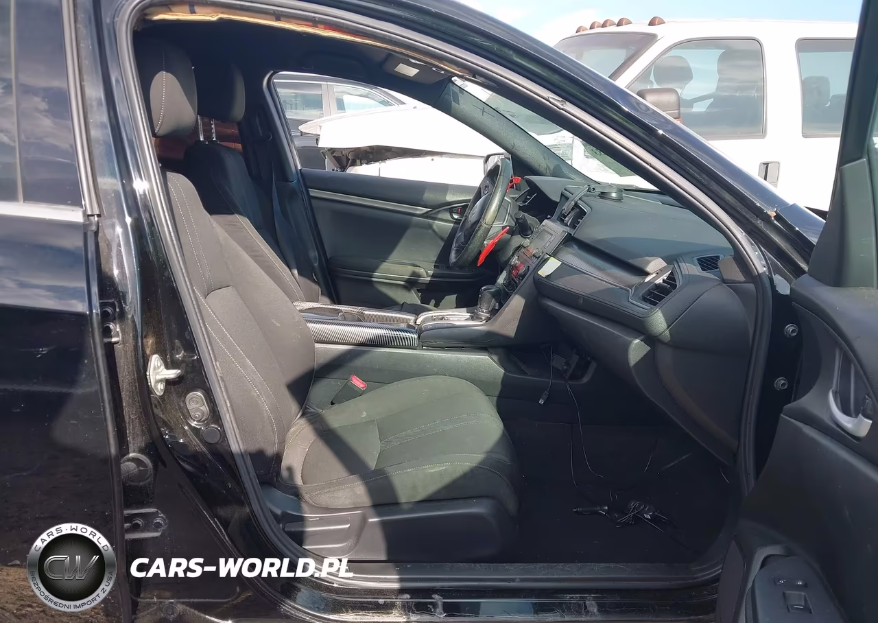 2018 Honda Civic Sport VIN:SHHFK7H49JU207363 - 5