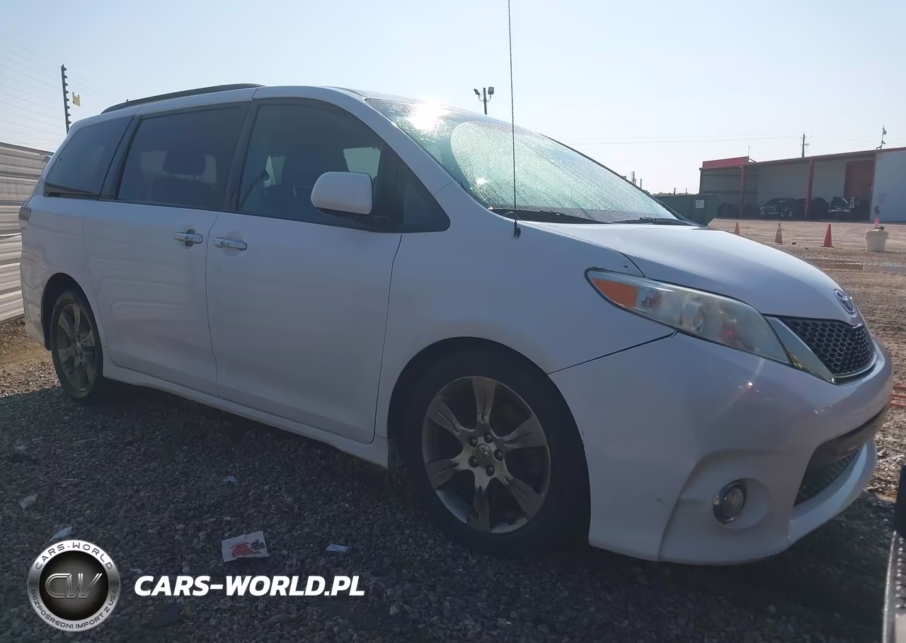 2013 Toyota Sienna Se 8 Passenger VIN:5TDXK3DC3DS329972 - 1