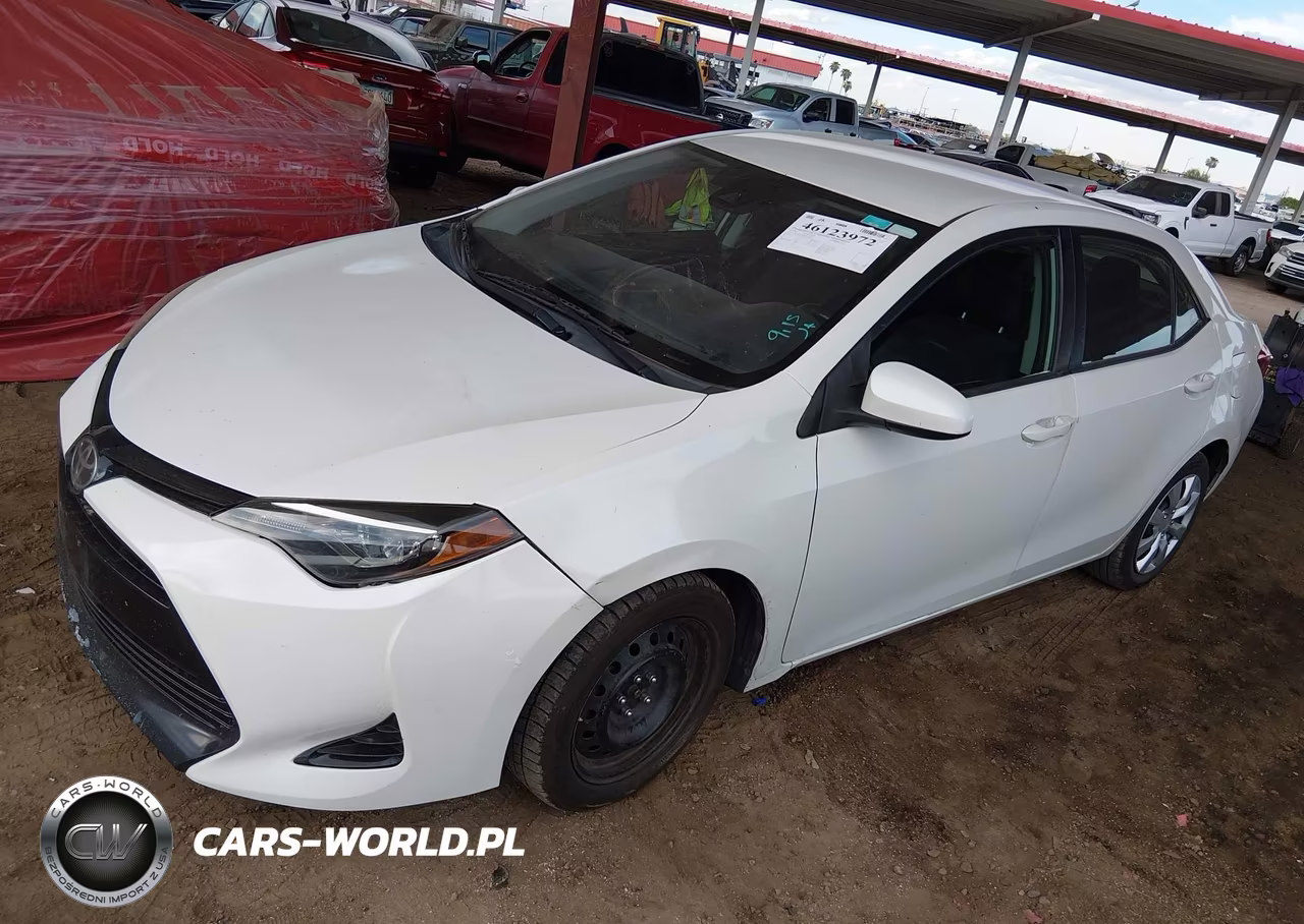 2018 Toyota Corolla Le VIN:5YFBURHE8JP797624 - 2