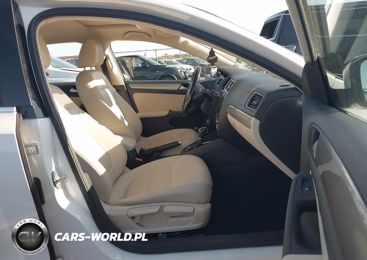 2017 Volkswagen Jetta 1.4T Se VIN:3VWDB7AJ0HM254843 - 5