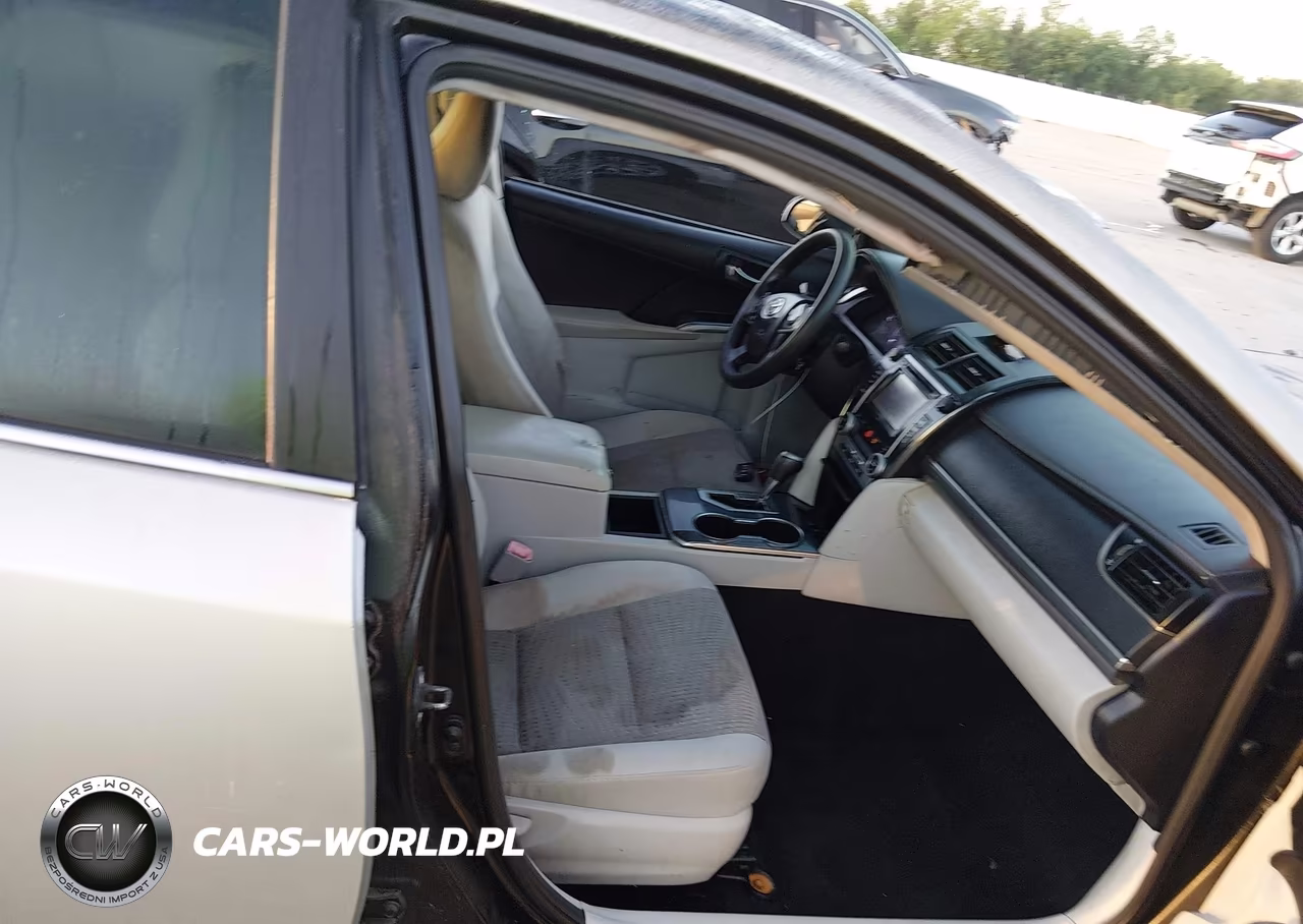 2014 Toyota Camry Hybrid Le VIN:4T1BD1FK3EU134430 - 5