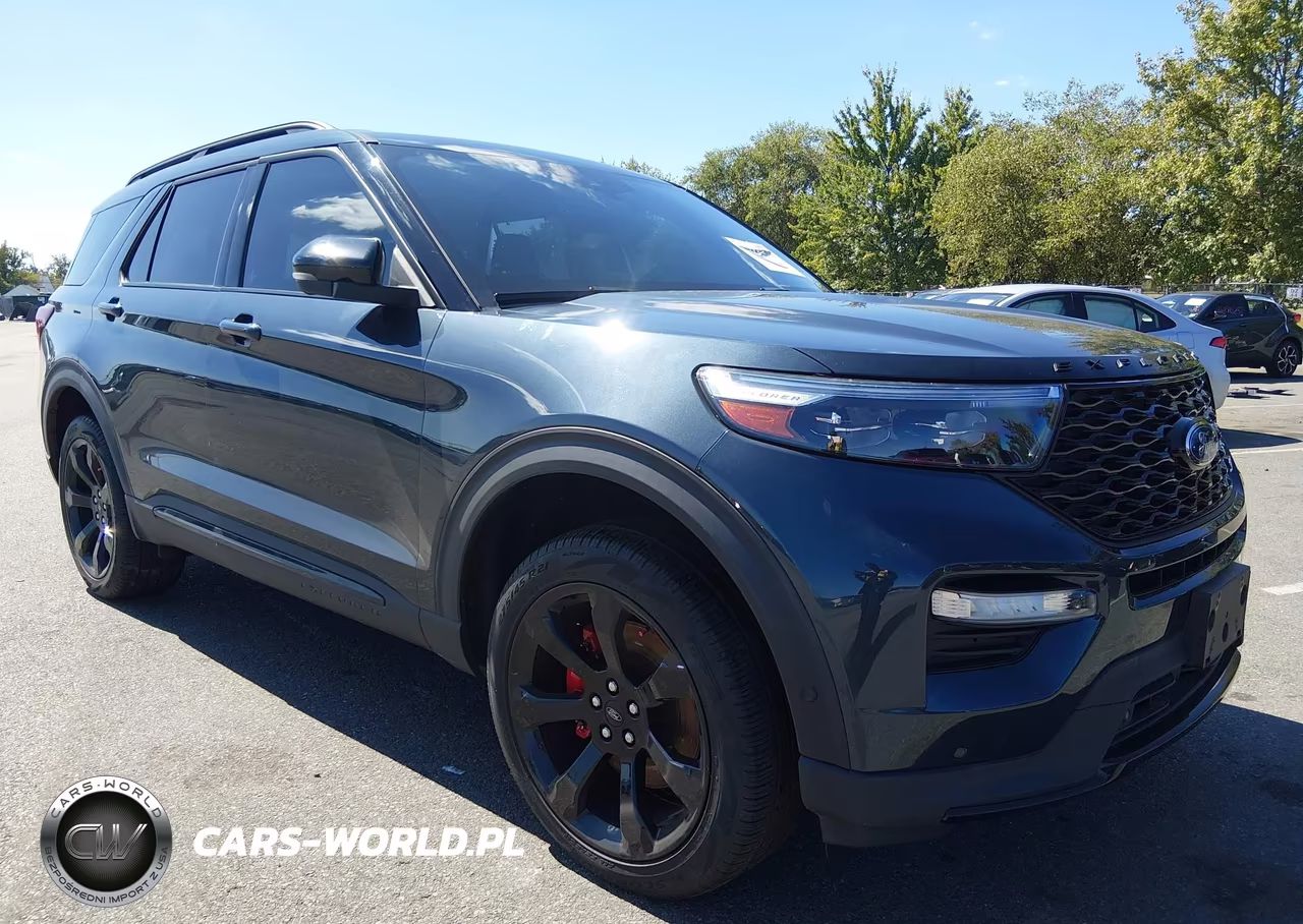 2022 Ford Explorer St