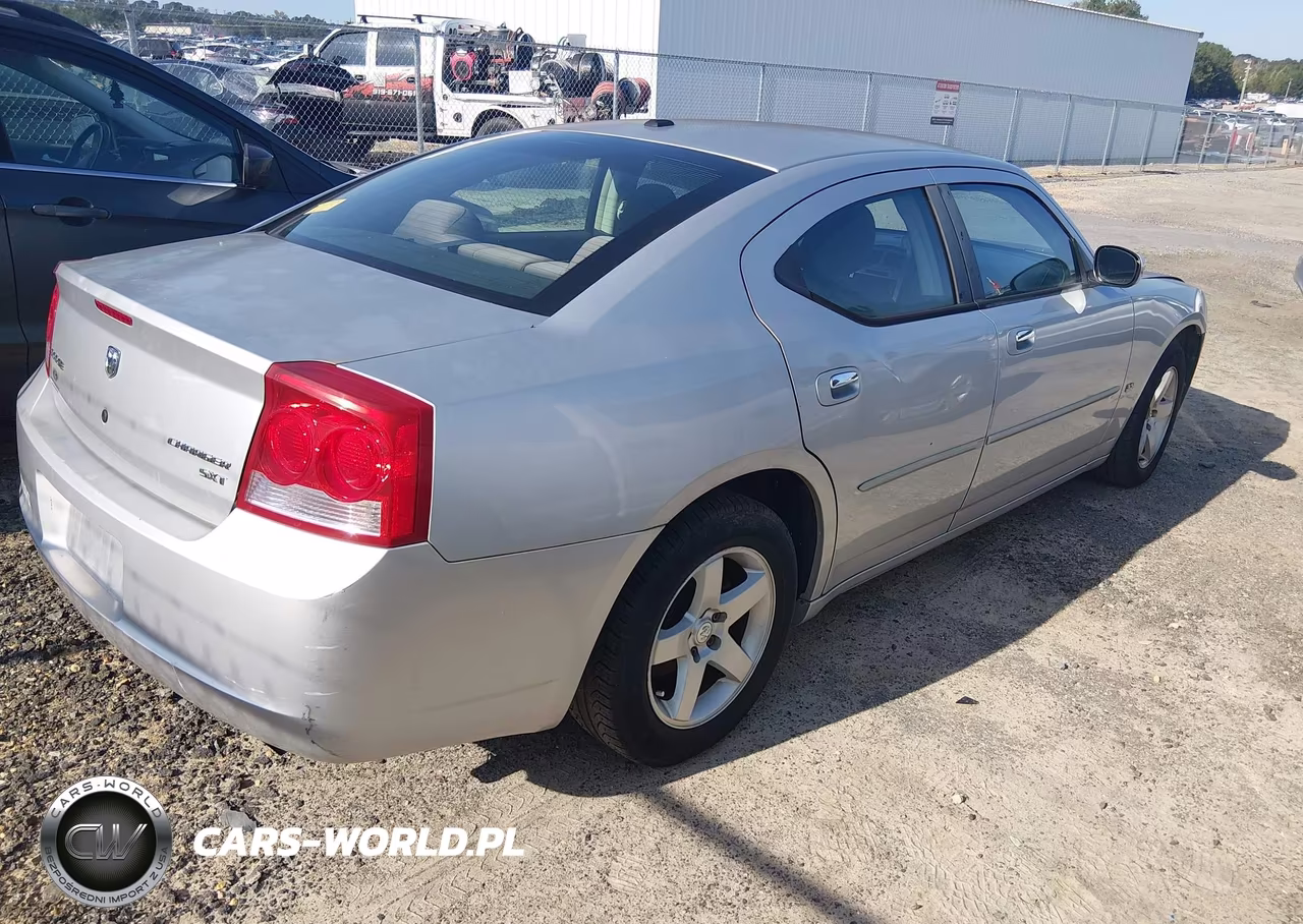 2010 Dodge Charger Sxt VIN:2B3CA3CV3AH236465 - 4