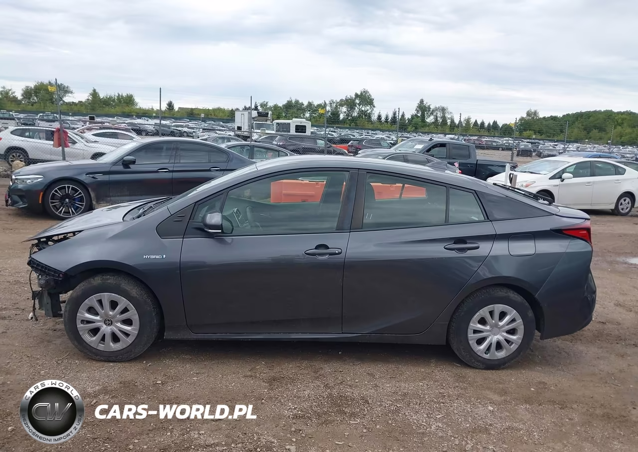 2021 Toyota Prius Le VIN:JTDKAMFU7M3147797 - 15