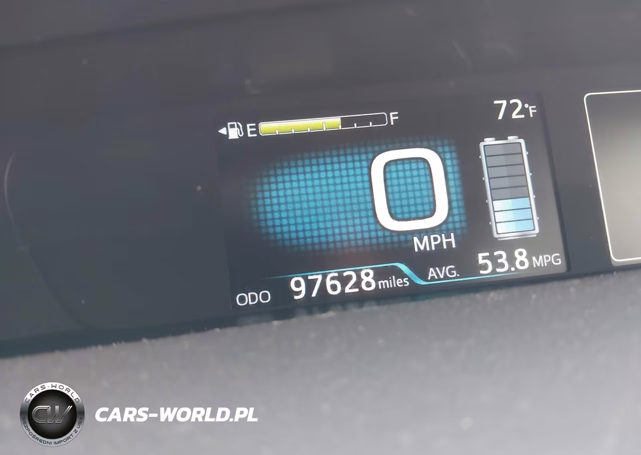 2021 Toyota Prius Le VIN:JTDKAMFU7M3147797 - 16